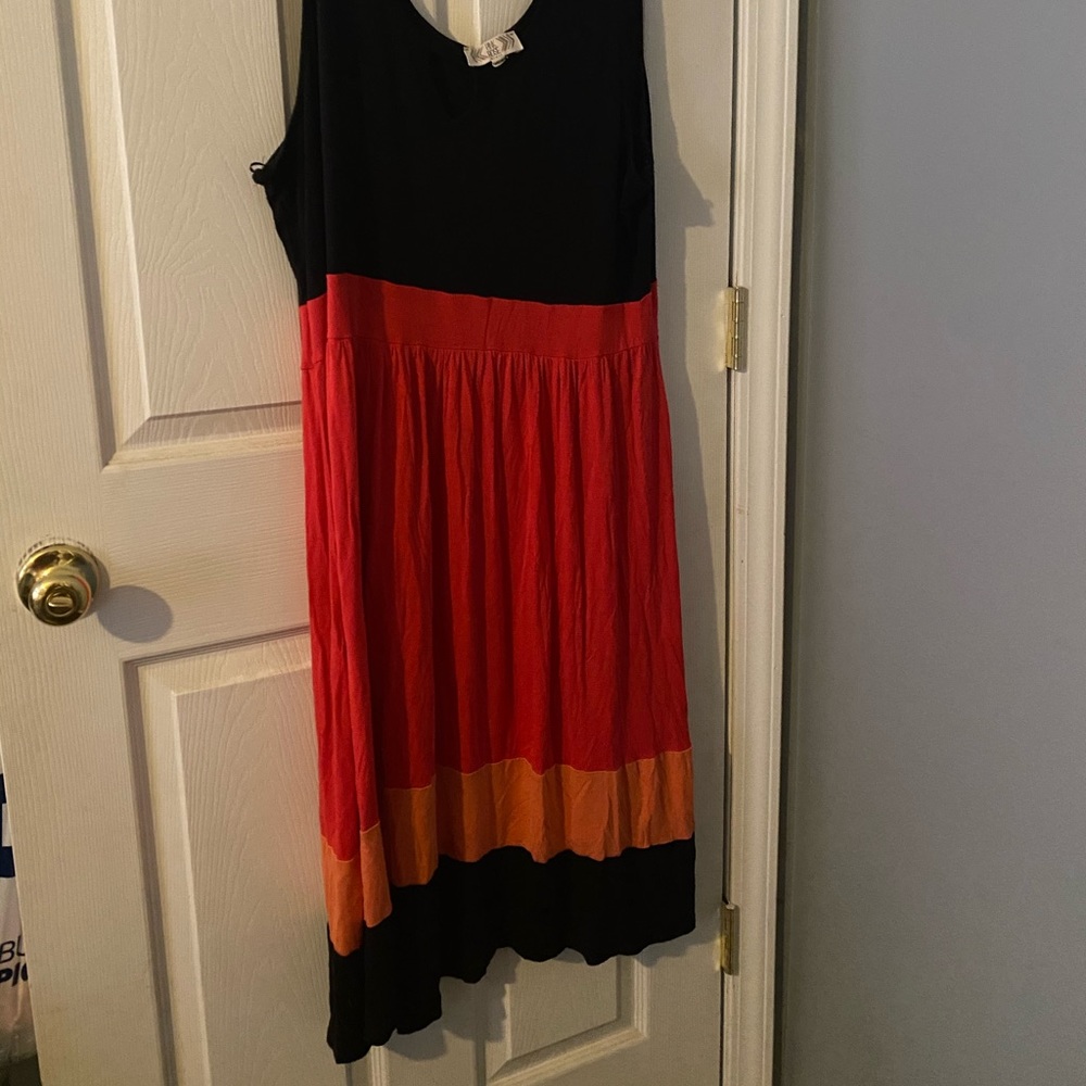 Sleeveless dress